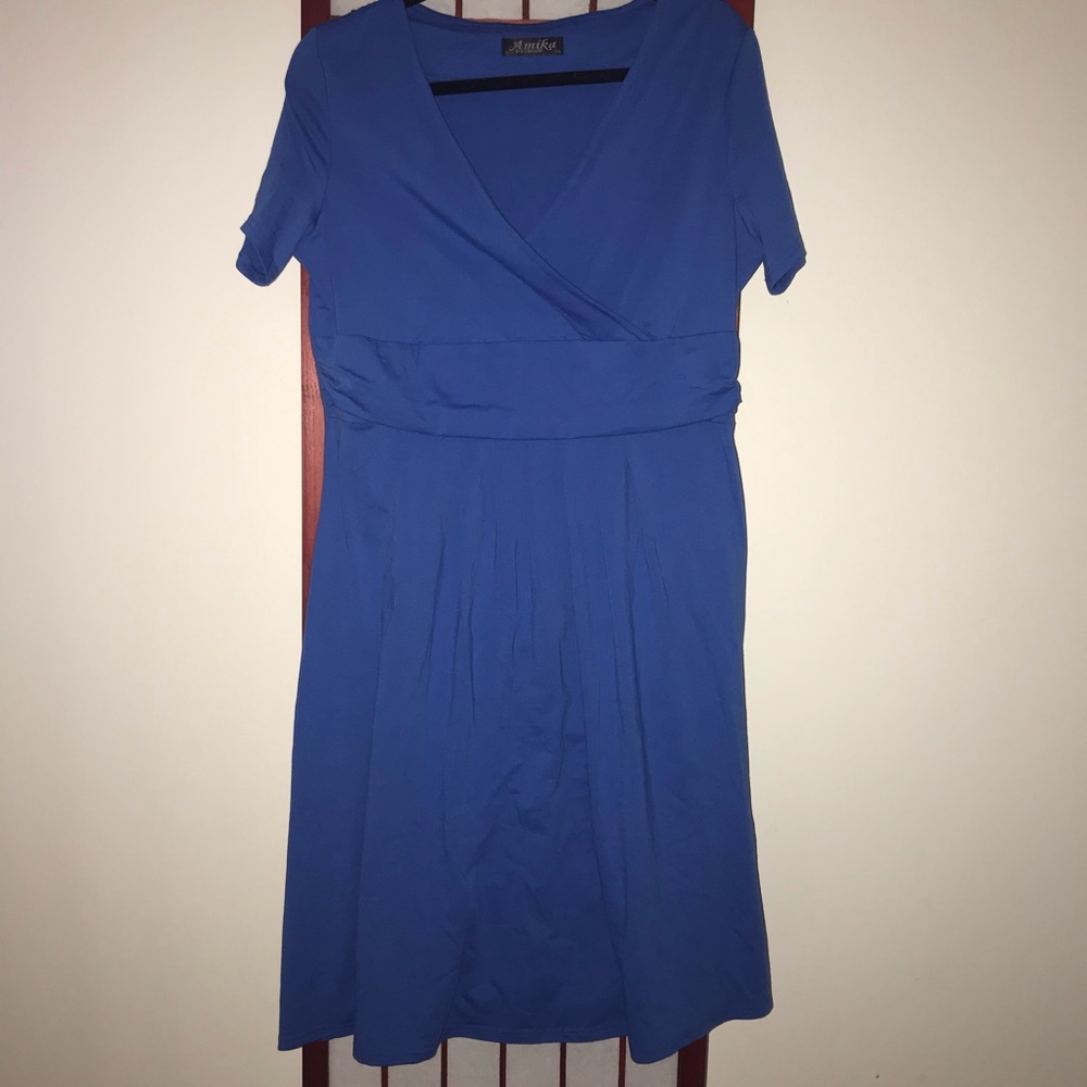 Blue dress